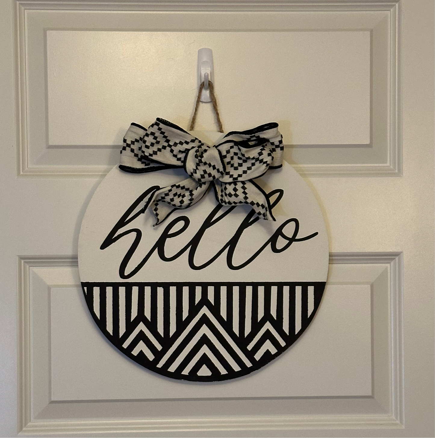 Door Sign - Hello (Black and White)