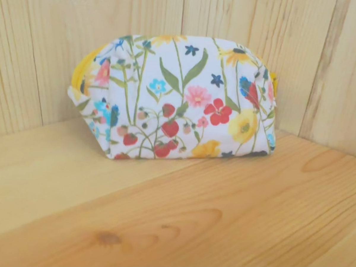 Handmade 100% Cotton Small Boxy Bag | 100% Cotton Zipper Pouch